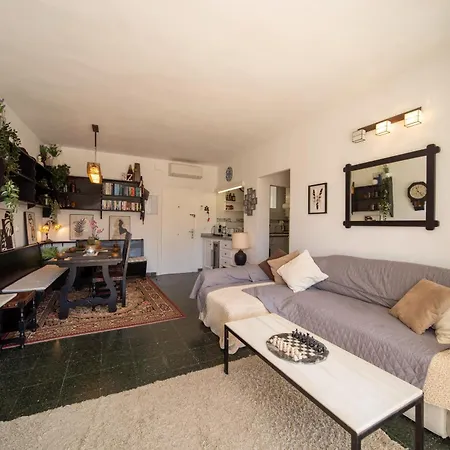 Sun-drenched, Sea-view With Giant Patio! Apartment *