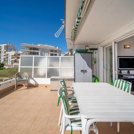 Sun-drenched, Sea-view With Giant Patio! Apartment *